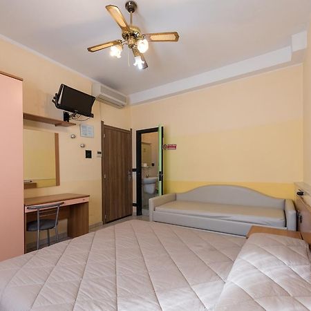 פינאלה ליגורה Hotel Santa Maria מראה חיצוני תמונה